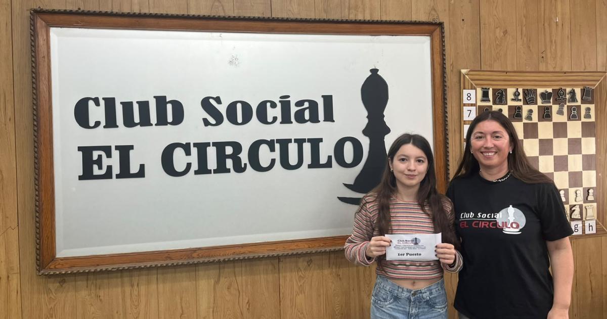 La premiación de la flamante campeona del Abierto