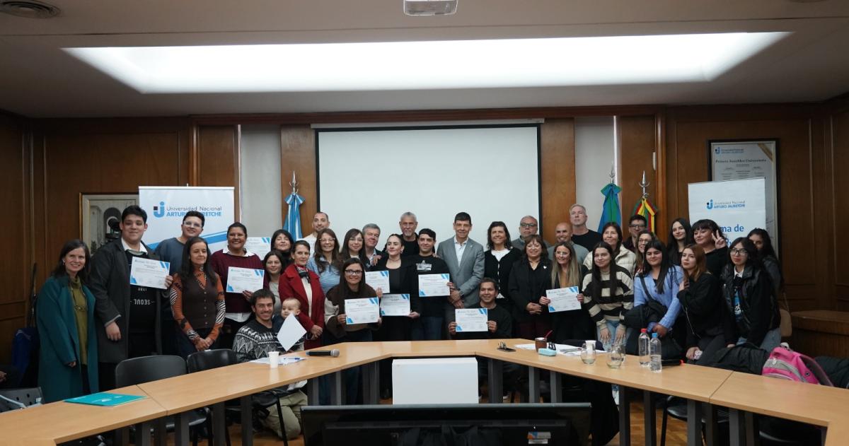 La jornada fue encabezada por el intendente de Avellaneda Jorge Ferraresi y el rector de la Universidad Nacional Arturo Jauretche Arnaldo Medina