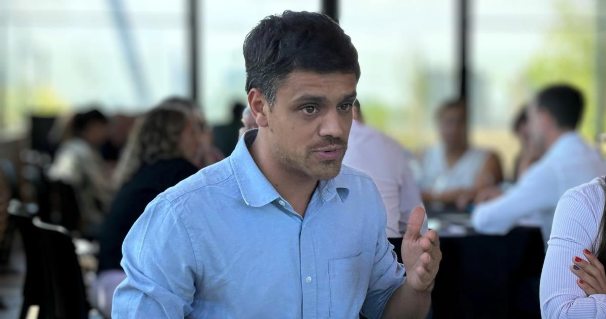 Juli�n Angelucci cara visible de la Coalición Cívica