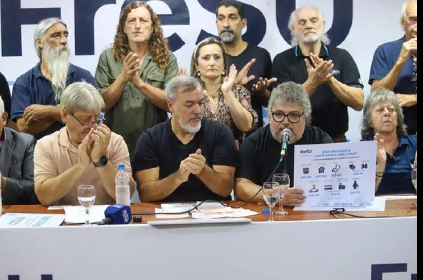 Dirigentes del Frente de Sindicatos Unidos