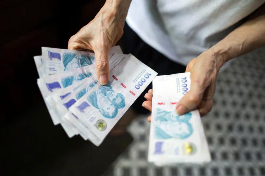 La proporción de personas con al menos una deuda en mora se mantuvo pr�cticamente estable