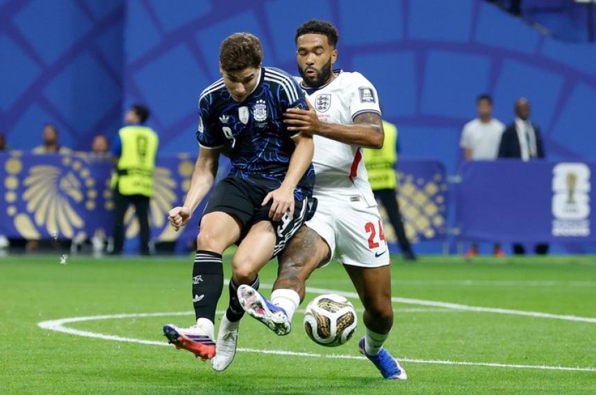 Argentina e Inglaterra igualados