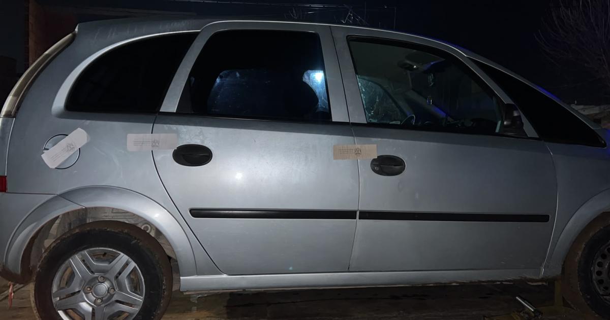 La Meriva secuestrada luego del siniestro vial