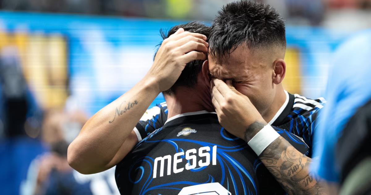 Lautaro Martínez emocionado al hacer su gol