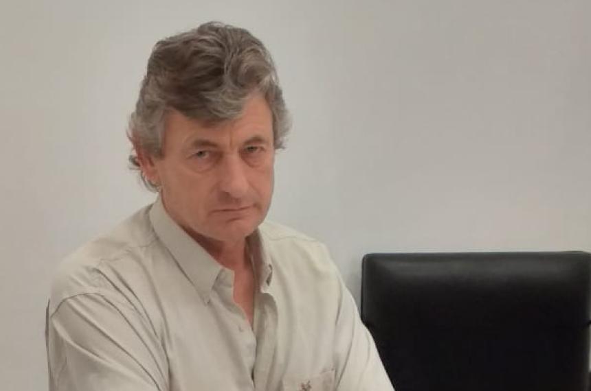 Aníbal Schmidt se tomar� licencia en el Sindicato Gr�fico