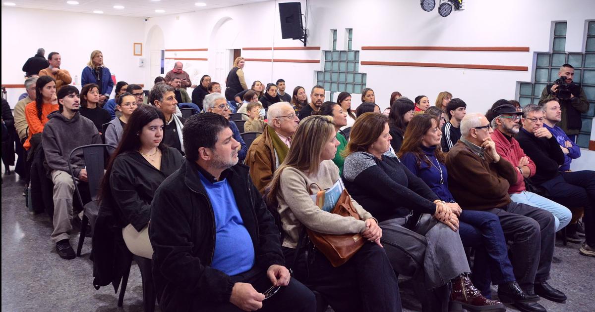 El encuentro en el salón Los Pioneros tuvo presencia representativa
