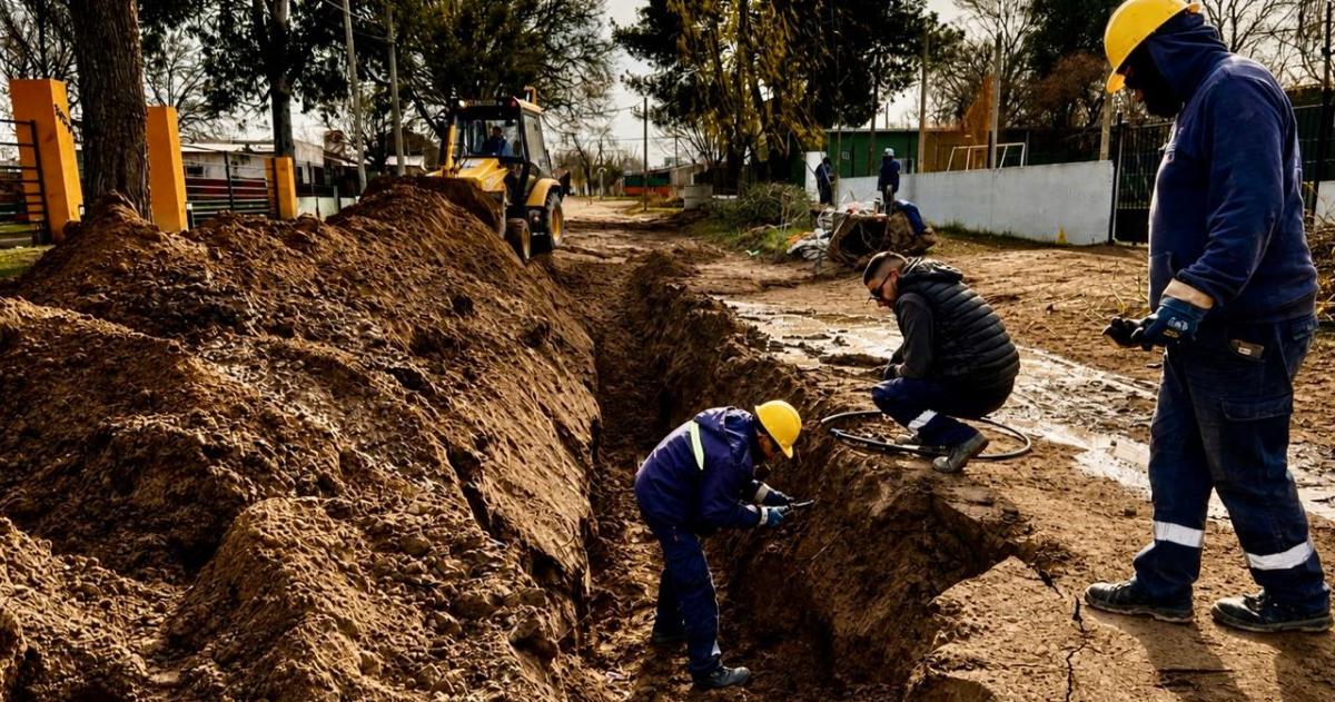 Esta primera etapa incluye la instalación de 435 metros de nuevas cañerías