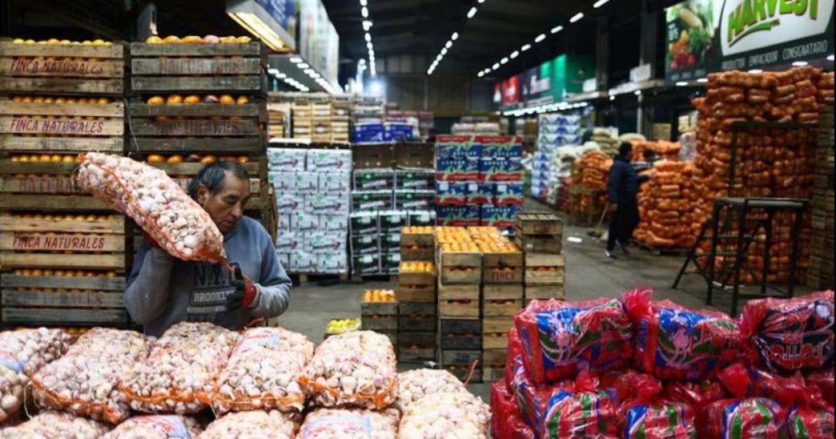 La inflación mayorista se desaceleró a 11-en-porciento- en junio