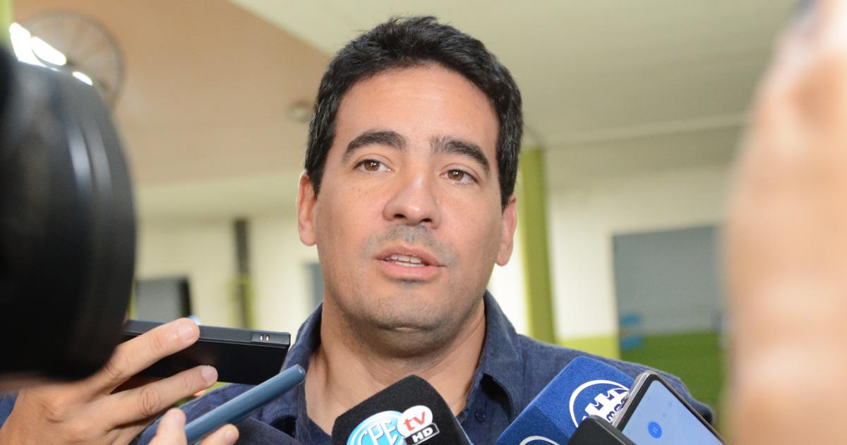 Adri�n Ravier vocero presidencial volvió a referirse al reclamo por Malvinas