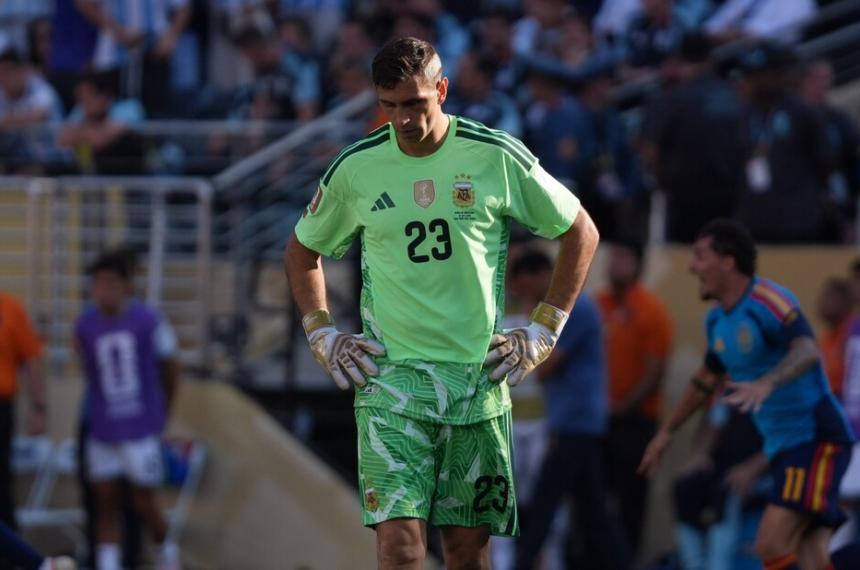 El  Dibu Martínez analiza dejar la Selección argentina