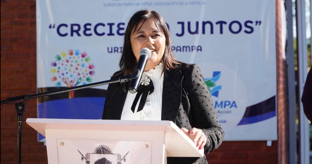 Intendenta de Uriburu Ivana Ferrer