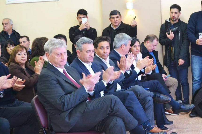 El ministro Intronati junto al intendente Rojas y el gobernador Ziliotto