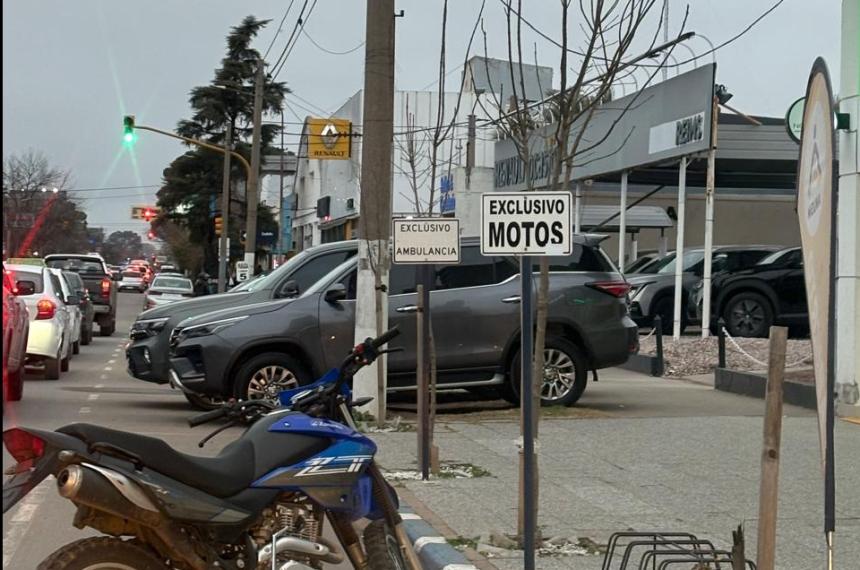 La foto que sacó ayer a modo de denuncia una vecina santarroseña
