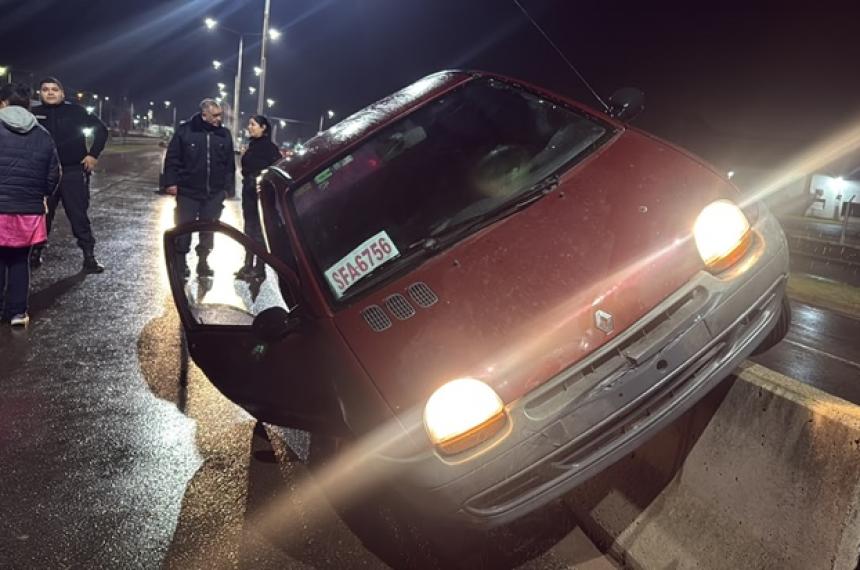La conductora no tenía carnet de conducir papeles del auto ni seguro