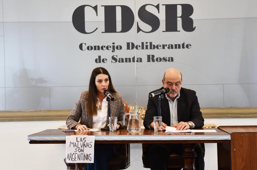 Un oficialismo en minoría logró de todos modos la aprobación de la reforma que propuso di N�poli