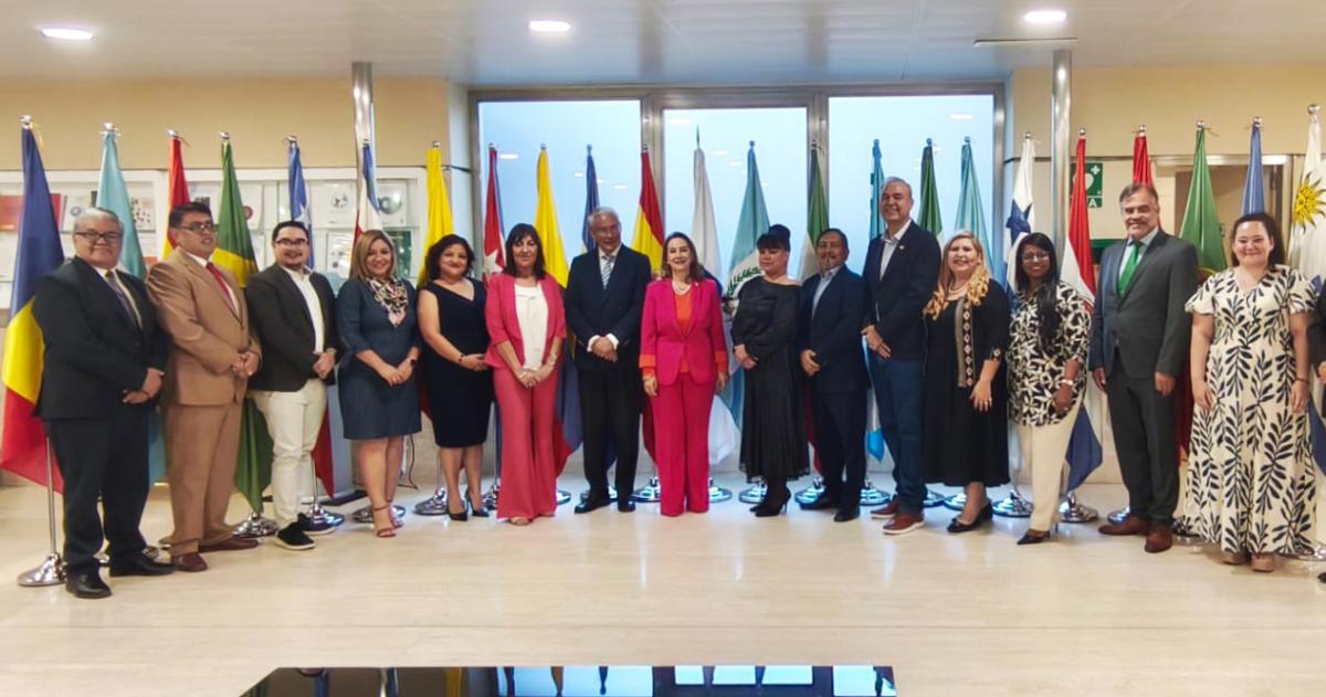 La abogada pampeana representa a la organización nacional en el encuentro en España