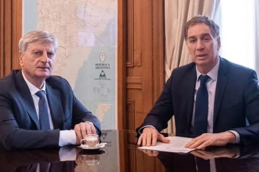El gobernador Ziliotto junto al ministro Santilli