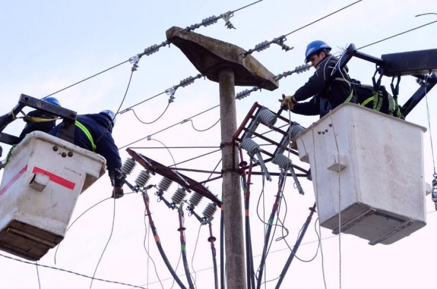 Personal de la CPE realizó reparaciones en Villa Santill�n