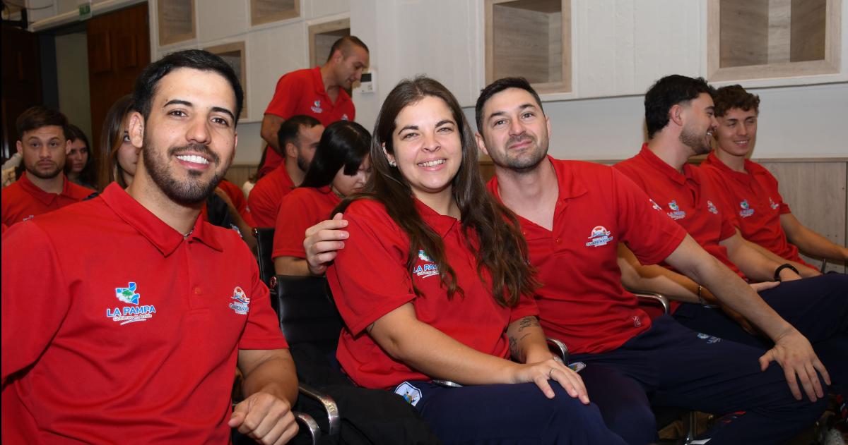 Los flamantes guardavidas recibieron sus certificados