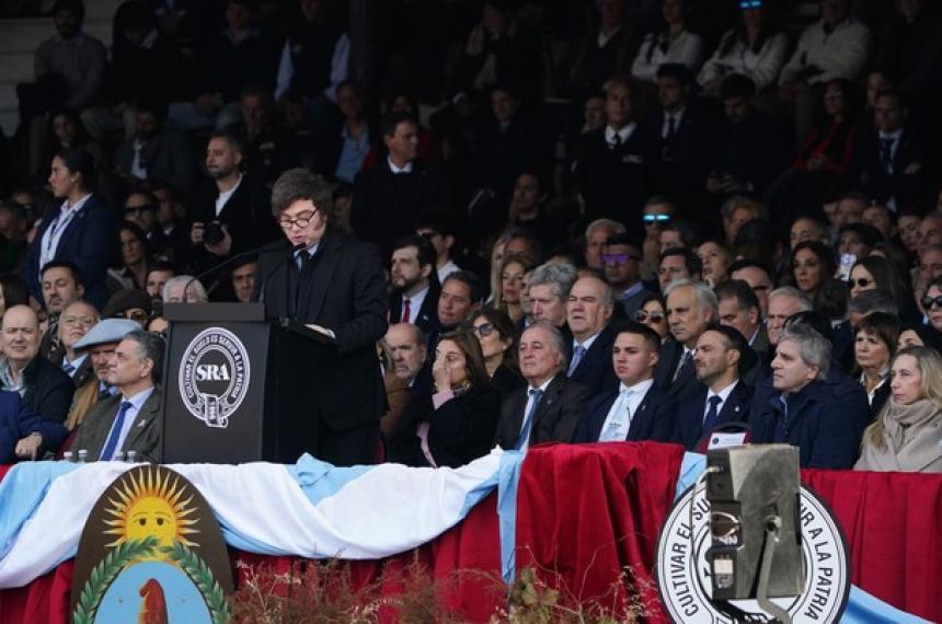 El Presidente Javier Milei hizo una fuerte defensa del campo- quienes lo atacan atacan las bases de la Nación