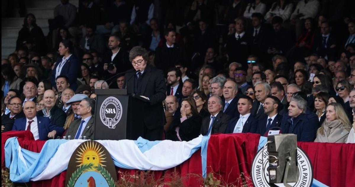 El Presidente Javier Milei hizo una fuerte defensa del campo- quienes lo atacan atacan las bases de la Nación