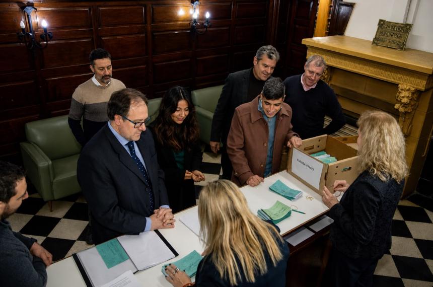 La presentación de las afiliaciones que hizo este lunes Fuerza Pampa