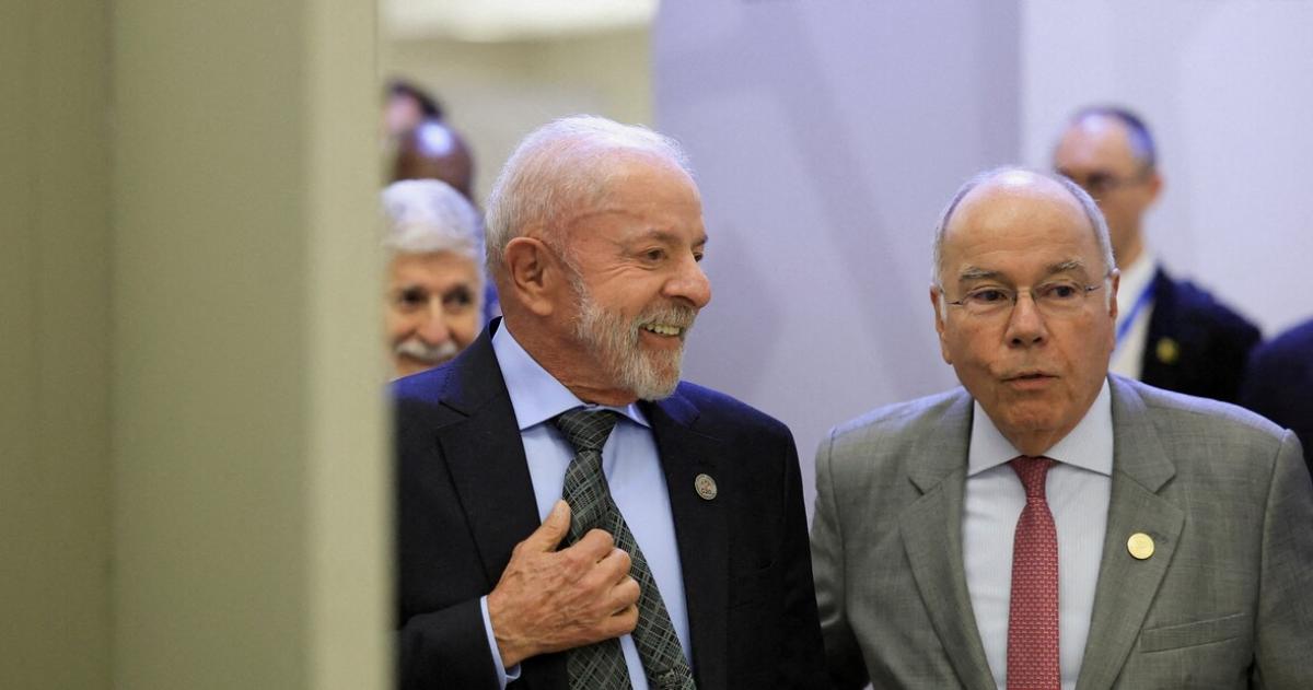 En una actividad oficial en Brasilia el mandatario brasileño respondió con ironía a los insultos de su par argentino