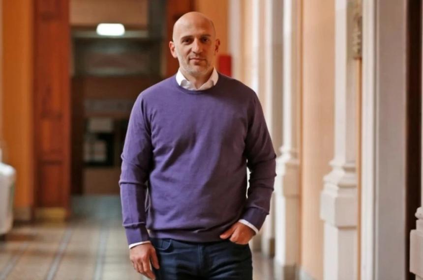 El vicerrector de la UBA Emiliano Yacobitti