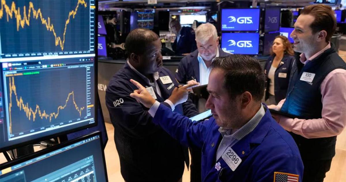 Los bonos soberanos y las acciones argentinas registraron una jornada positiva mientras el riesgo país descendió a 430 puntos en un contexto de mejora de los mercados internacionales
