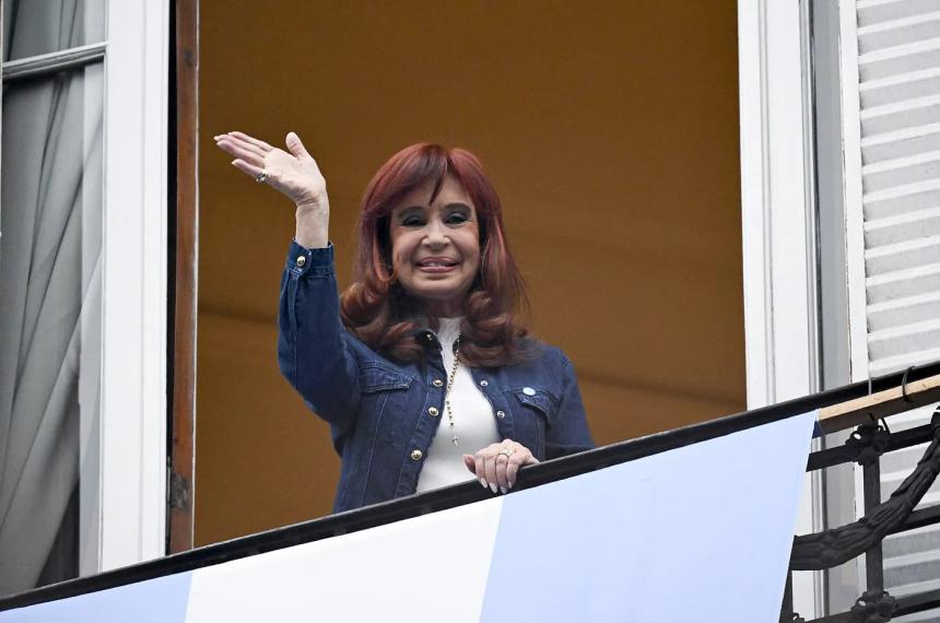  Cristina sumó a su defensa a juristas clave que representaron a Lula da Silva