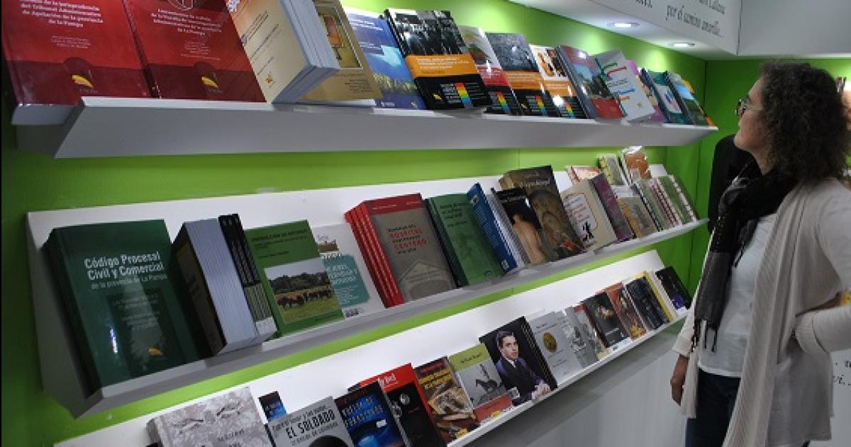 EdUNLPam rechazoacute la derogacioacuten de las leyes de fomento del libro