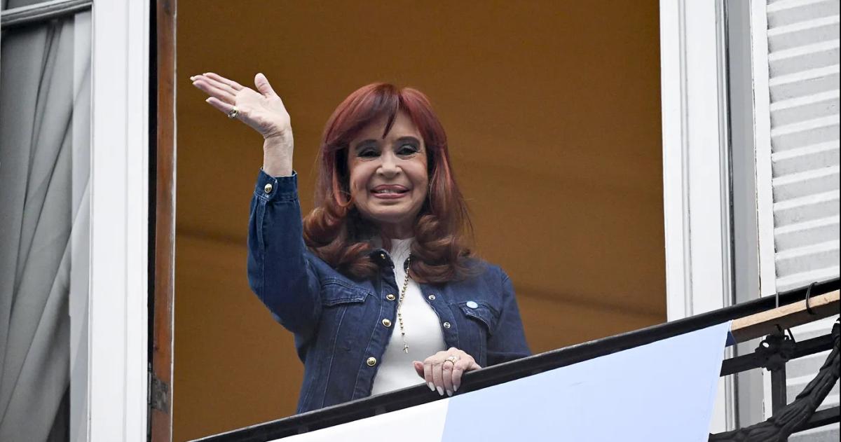  Cristina sumó a su defensa a juristas clave que representaron a Lula da Silva