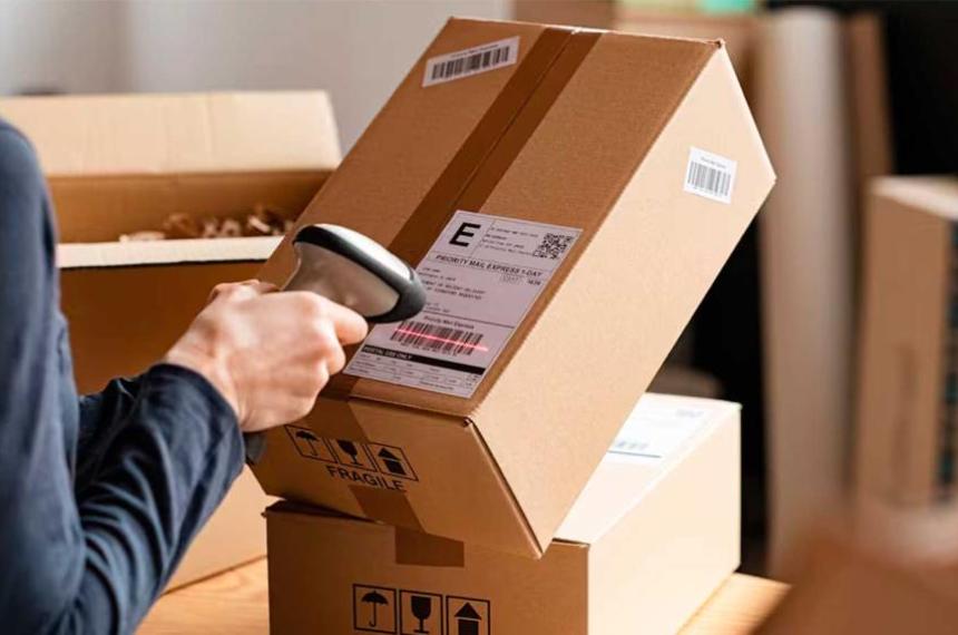 El nuevo régimen puerta a puerta fija un límite de US3000 para las compras online en el exterior y aclara que el costo del envío no se incluye dentro del valor m�ximo permitido