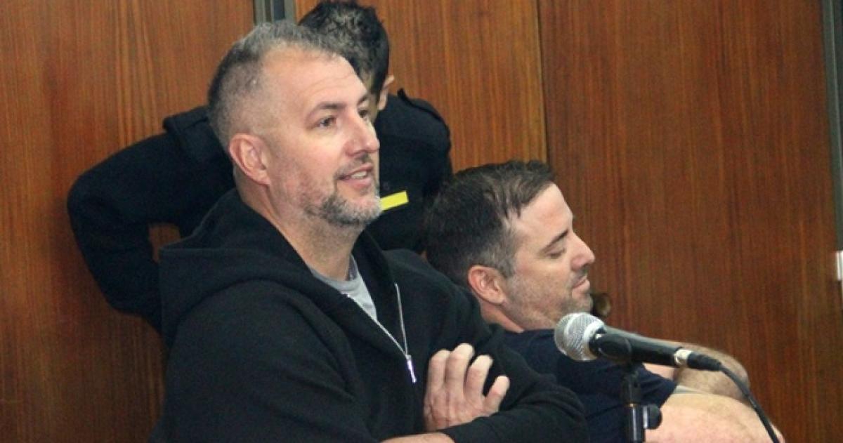Gonzalo Torres y Claudio Arhex fueron formalizados en la causa por el robo de dólares