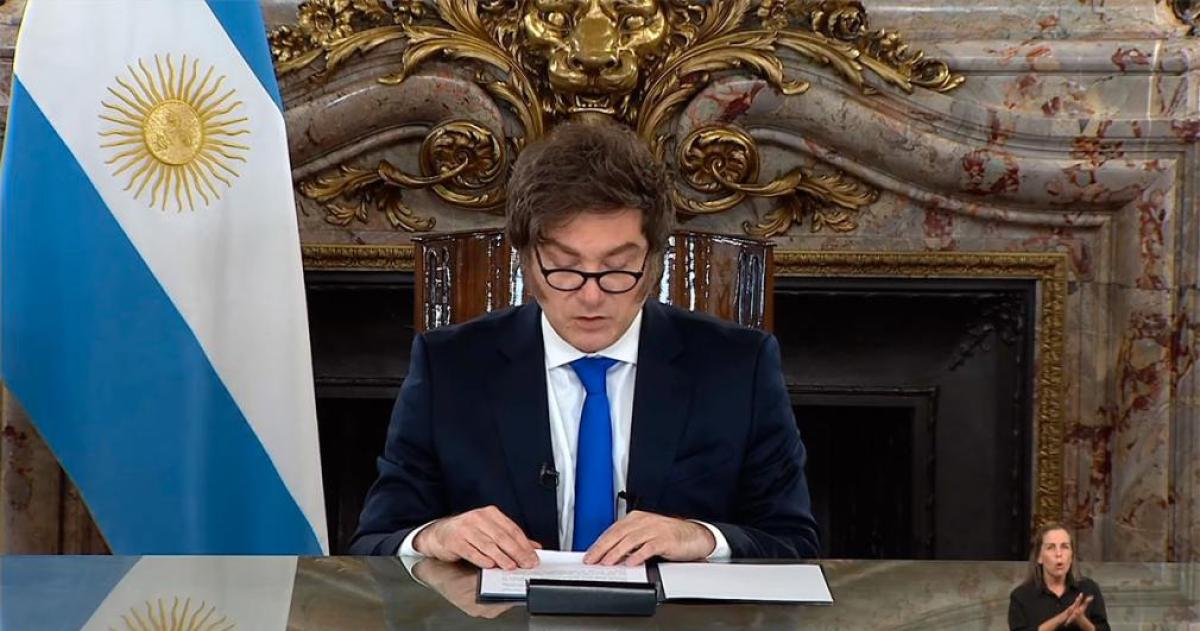 Javier Milei anunció por cadena nacional el envío al Congreso de la reforma de la Carta Org�nica del Banco Central y aseguró que busca terminar con el financiamiento del gasto p�blico mediante emisión monetaria
