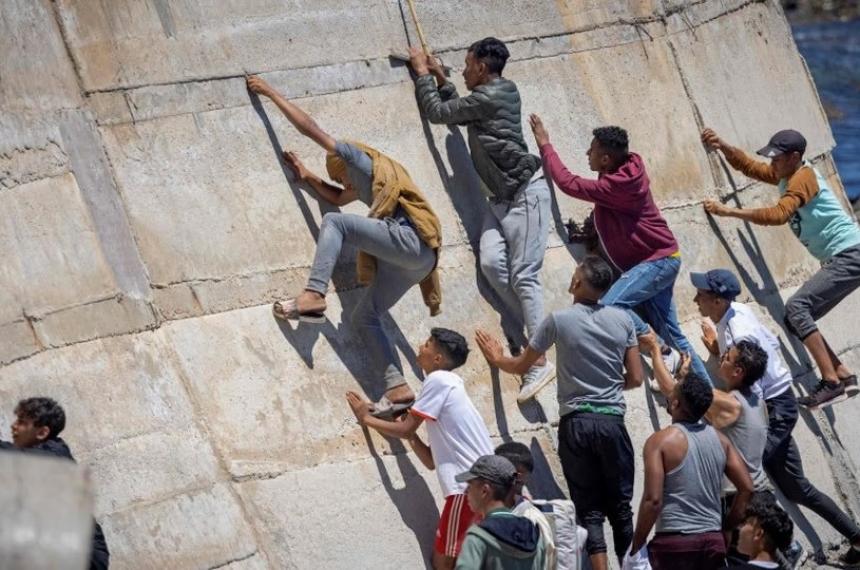 Una postal del drama de los migrantes africanos