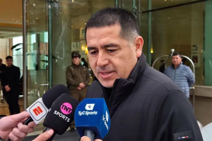 Juan Rom�n Riquelme valoró la clasificación de Boca en la Copa Sudamericana pero advirtió que el equipo deber� corregir errores defensivos para aspirar a pelear por el título