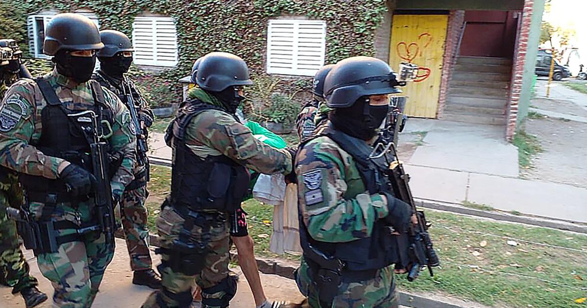También deber� informar sobre los foros vecinales