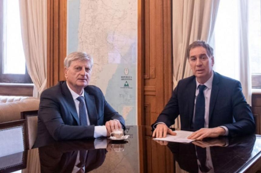 El gobernador Sergio Ziliotto retomó el di�logo con el jefe de Gabinete Diego Santilli Acordaron fondos previsionales que impactaron en las transferencias no autom�ticas de julio