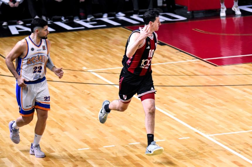 River le ganó muy bien a Regatas y sueña (LFB)