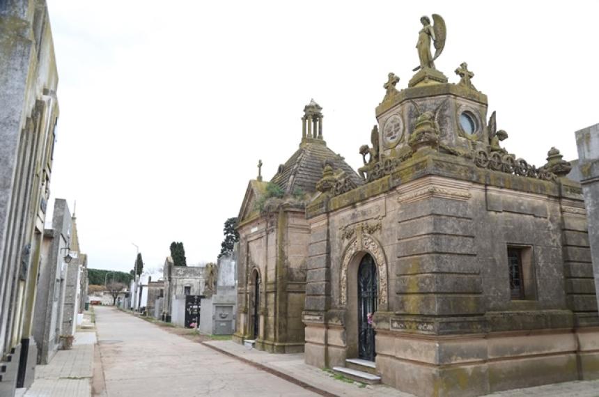 Los vecinos denunciaron daños en un sector del cementerio piquense