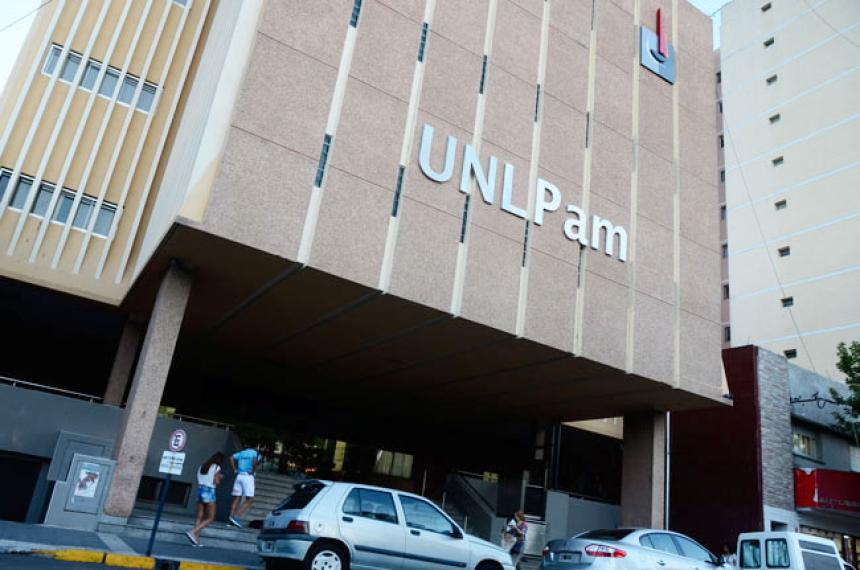 Dos carreras de la UNLPam obtuvieron el maacuteximo reconocimiento de la CONEAU