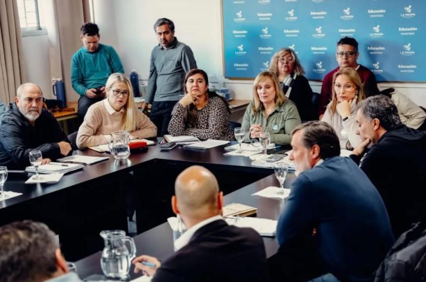 UTELPa destacó la decisión de reabrir la negociación