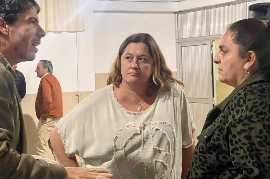 Curuchet aclaró que no todos respaldaron la candidatura a gobernador de Berhongaray