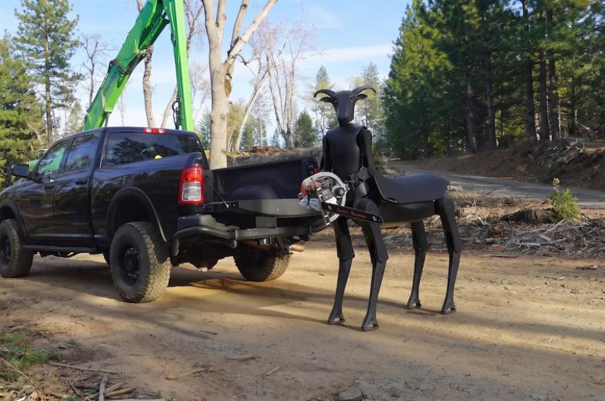El robot Threehalves de Satyress fue presentado en Auburn California como un prototipo para operar en incendios forestales y otros entornos de alto riesgo durante 2026