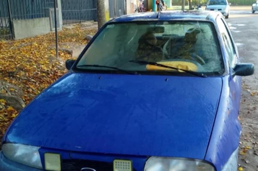 El vehículo robado fue secuestrado en un taller de Trebolares