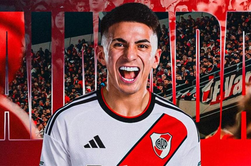 Thiago Almada arribar� al país para realizar la revisión médica y convertirse oficialmente en nuevo jugador de River tras un pase que sacudió el mercado