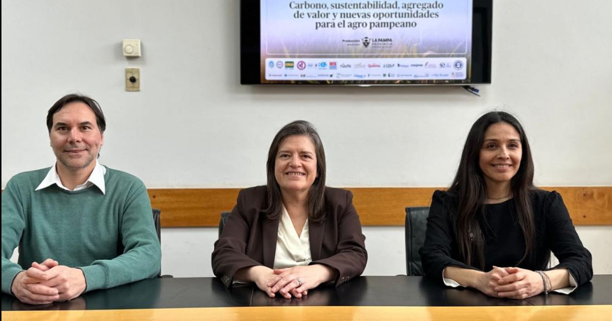 El anuncio formal del encuentro lo encabezó la ministra de la Producción