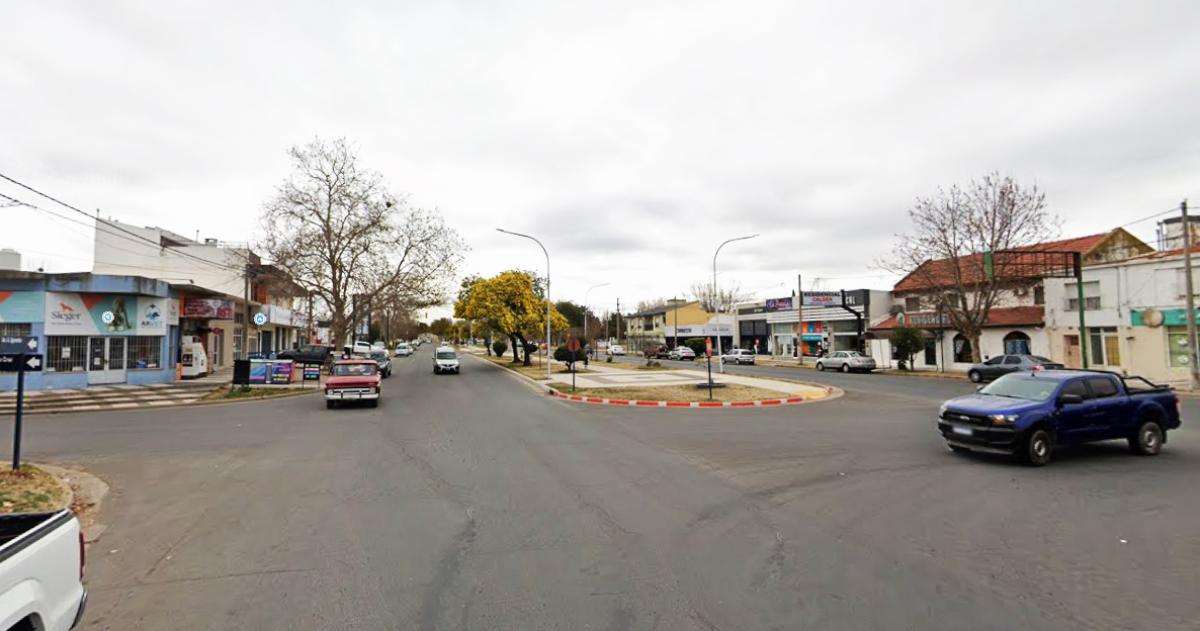 El hecho ocurrió alrededor de las 22-45 en la avenida Spinetto al 900