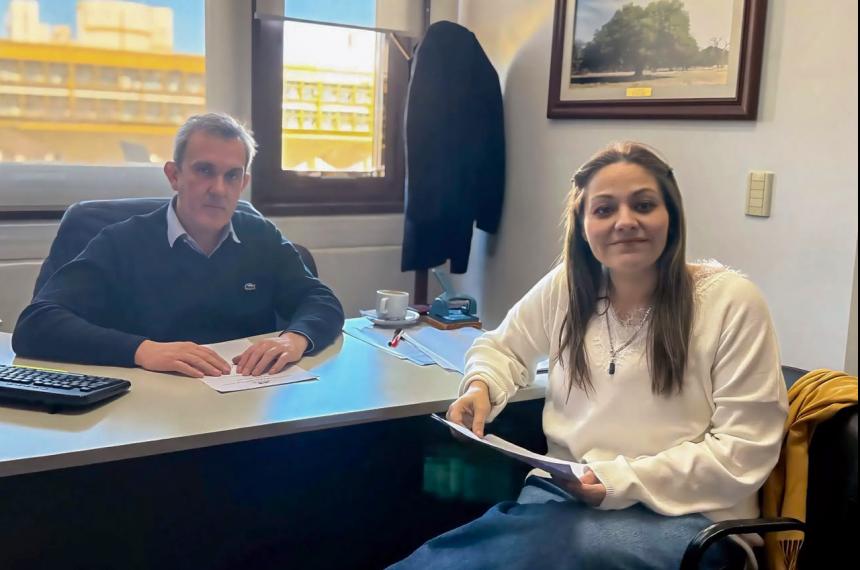 Poli Altolaguirre y Gisella Cuadrado del bloque de la UCR